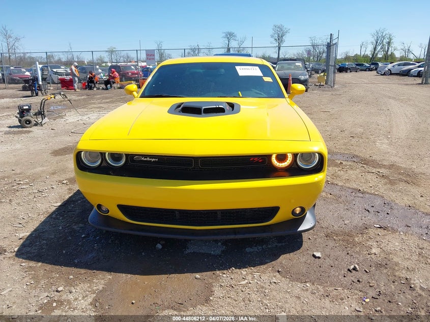 DODGE CHALLENGER - zdjęcie 12