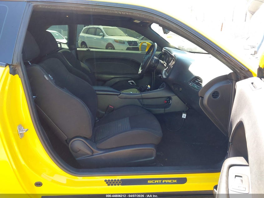 DODGE CHALLENGER - zdjęcie 5