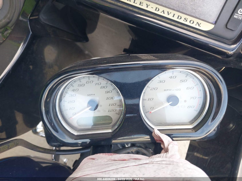 2016 Harley-Davidson Fltrxs Road Glide Special VIN: 1HD1KTM12GB618310 Lot: 44806286