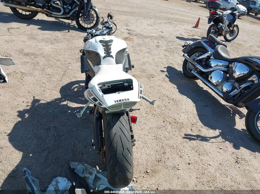 2004 Yamaha Yzfr6 L VIN: JYARJ06E14A011284 Lot: 44806334