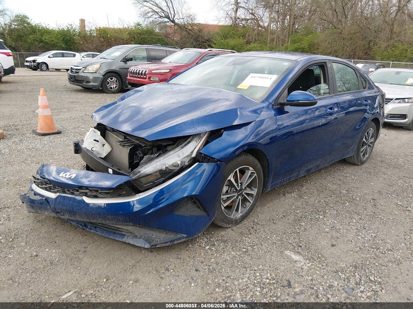 2024 Kia Forte Lxs 3KPF24AD5RE827896 photo 1