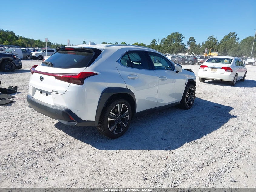 2021 Lexus Ux 200