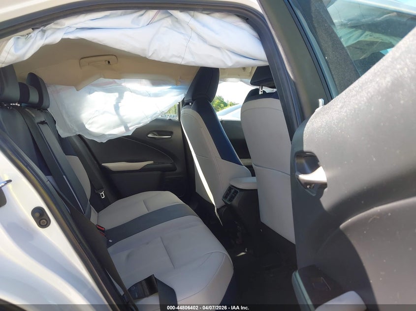 2021 Lexus Ux 200 VIN: JTHX3JBH3M2032044 Lot: 44806402