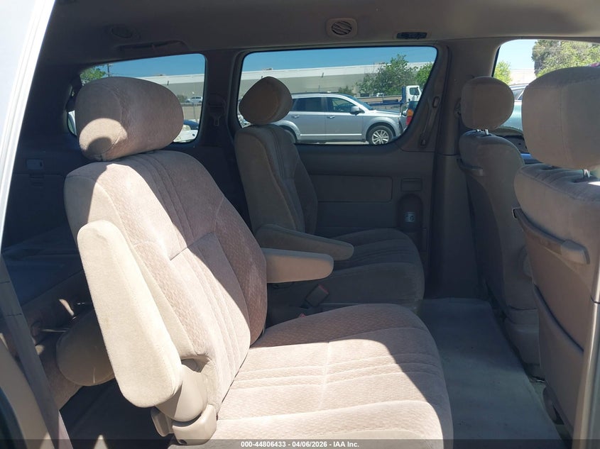 2001 Toyota Sienna Ce VIN: 4T3ZF19C51U353338 Lot: 44806433