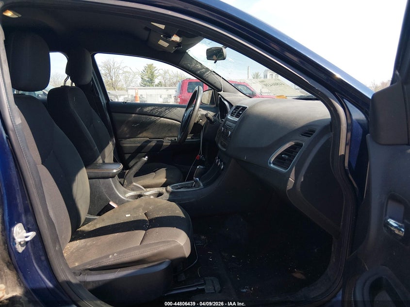 2013 Dodge Avenger Se