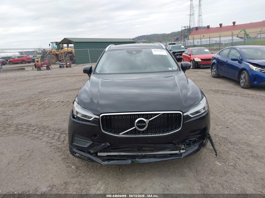 2018 Volvo Xc60 T5 Momentum VIN: LYV102RK9JB116693 Lot: 44806499