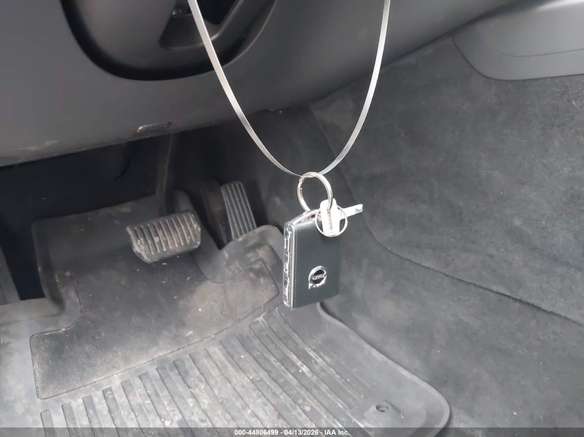 2018 Volvo Xc60 T5 Momentum VIN: LYV102RK9JB116693 Lot: 44806499