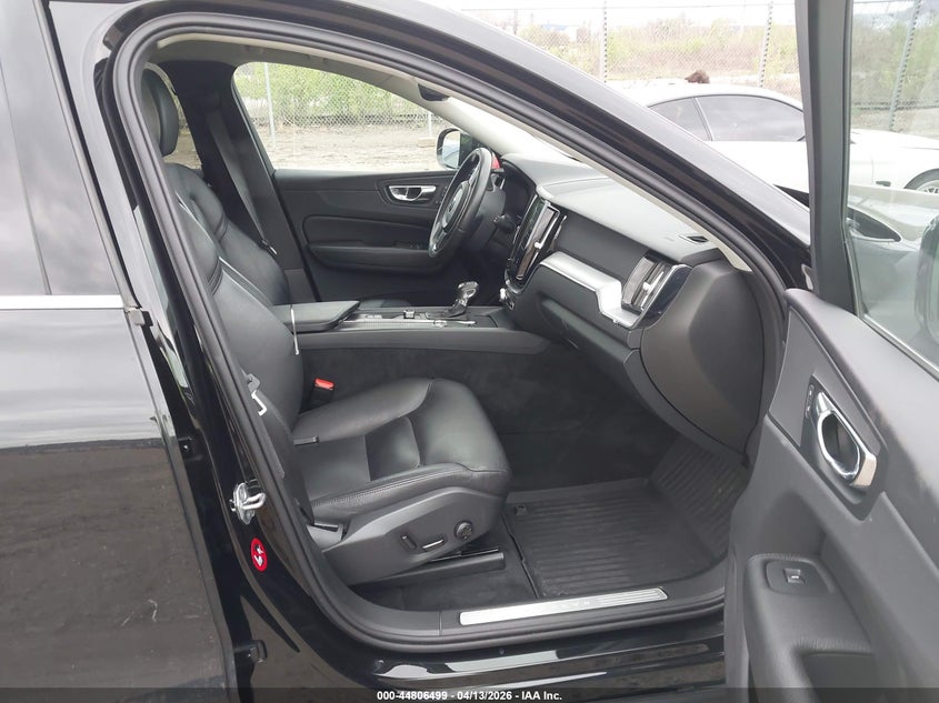 2018 Volvo Xc60 T5 Momentum