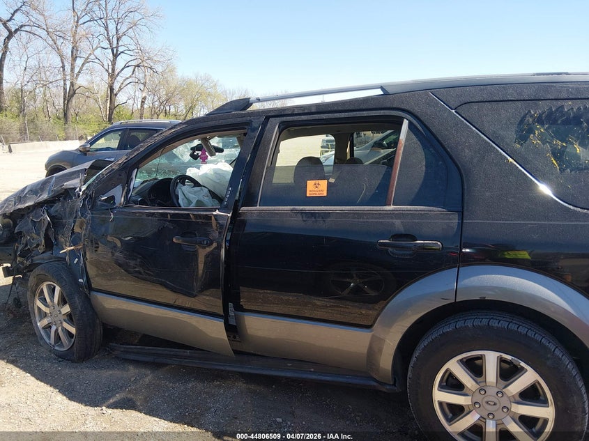 2008 Ford Taurus X Sel VIN: 1FMDK02W68GA44211 Lot: 44806509