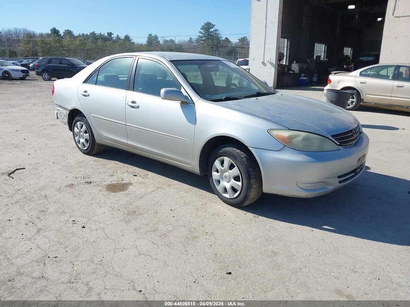 4T1BE32K74U929008 2004 Toyota Camry Le auction photo 1