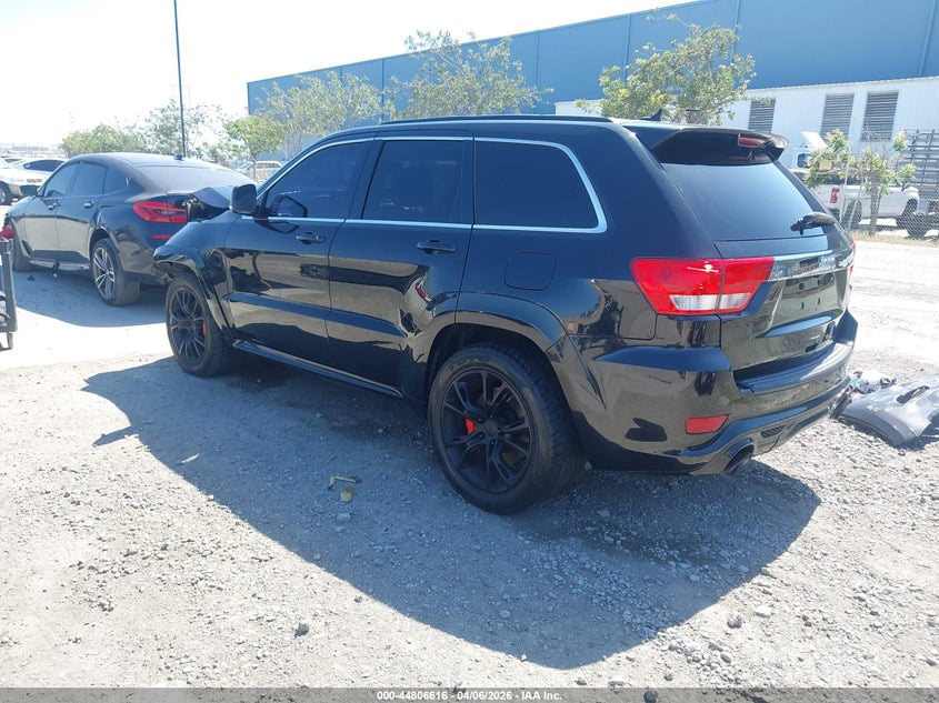 Vin: 1c4rjfdj9cc206043, lot: 45303884, jeep grand cherokee srt8 20123