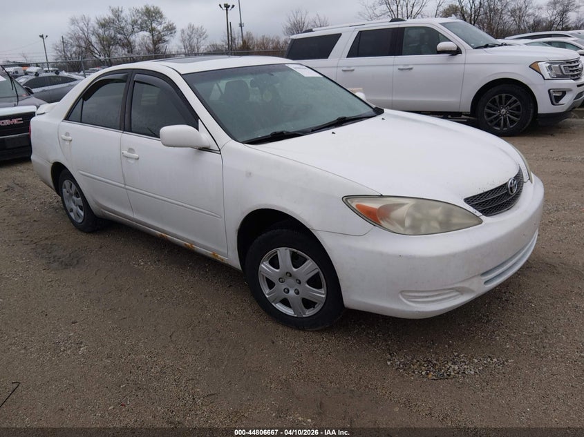 2004 Toyota Camry Le