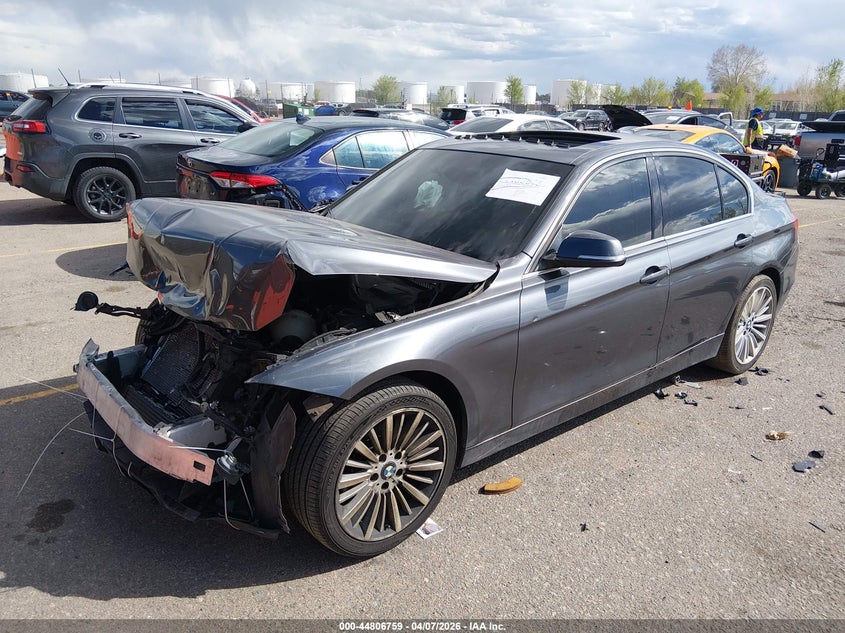 2013 Bmw 328i WBA3A5C54DF600034 photo 1