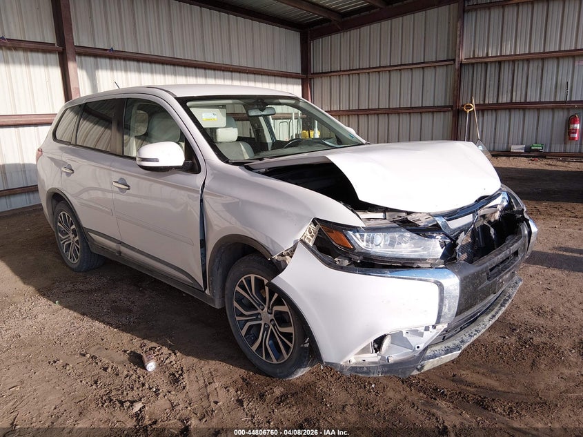 2016 MITSUBISHI OUTLANDER SE