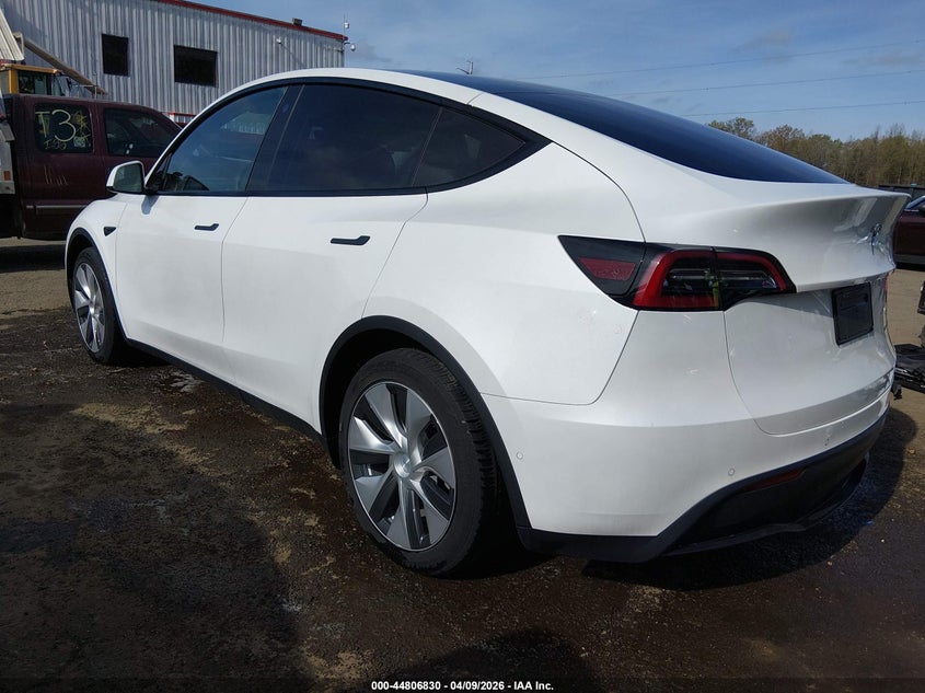 2022 TESLA MODEL Y auction photo 3