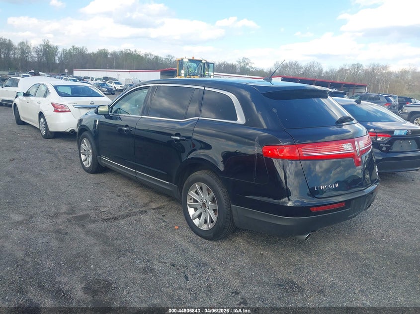 2016 Lincoln Mkt Livery