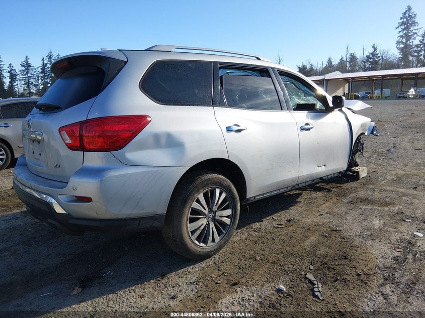 2019 Nissan Pathfinder Sv