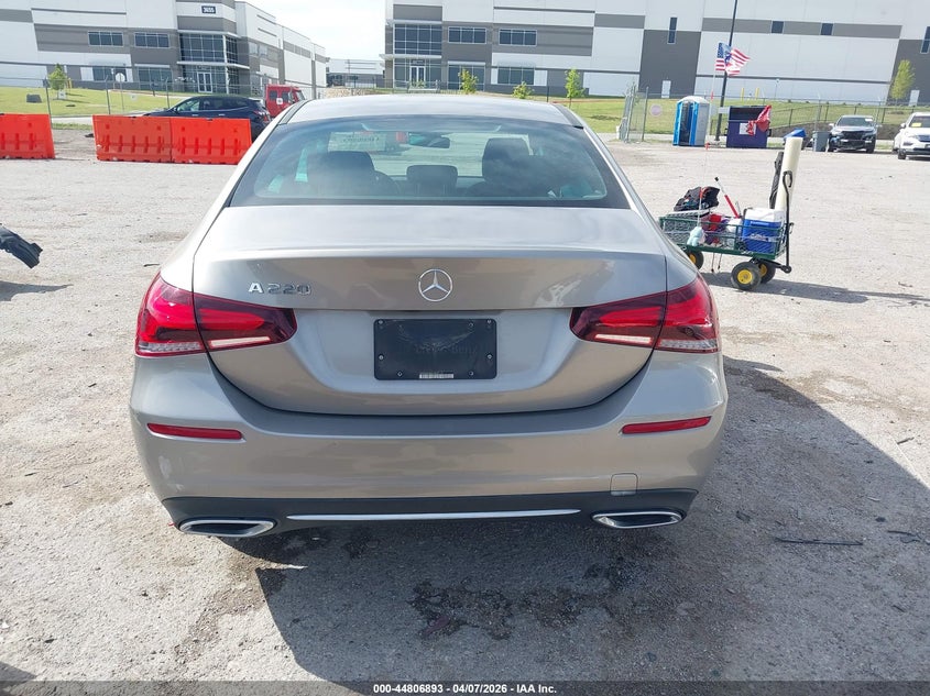 2020 Mercedes-Benz A 220 VIN: WDD3G4EB8LW042112 Lot: 44806893