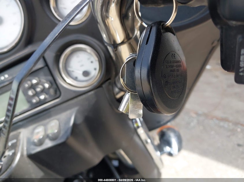 2008 Harley-Davidson Flhx VIN: 1HD1KB41X8Y704831 Lot: 44806901