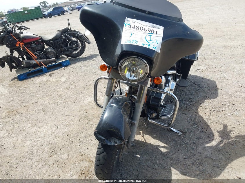 2008 Harley-Davidson Flhx VIN: 1HD1KB41X8Y704831 Lot: 44806901