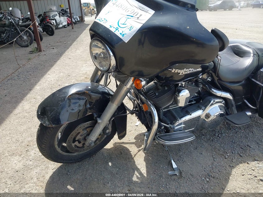 2008 Harley-Davidson Flhx VIN: 1HD1KB41X8Y704831 Lot: 44806901