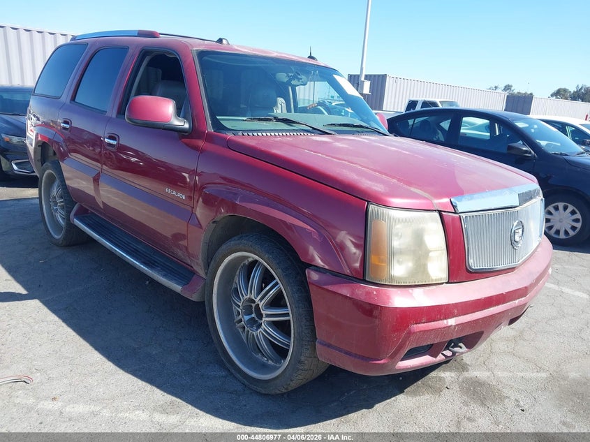 2004 Cadillac Escalade Standard