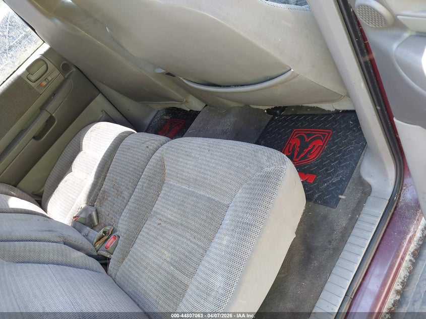 2001 Dodge Durango VIN: 1B4HS28N01F557642 Lot: 44807063