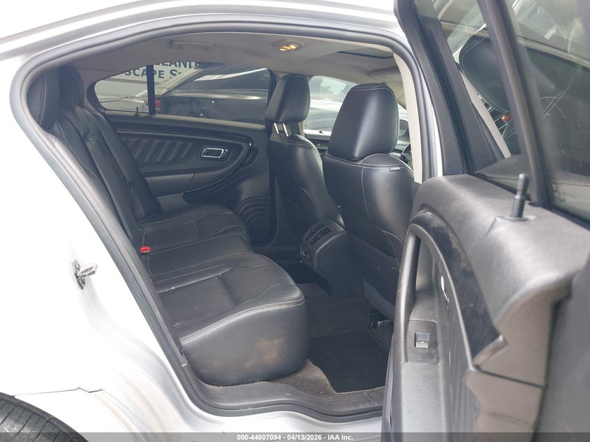 1FAHP2FW9CG107796 2012 Ford Taurus 3.5 Limited silver