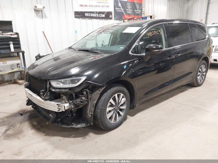 Vin: 2c4rc1s77rr188467, lot: 45304391, chrysler pacifica hybrid select 20242