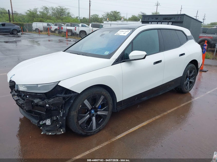 2025 BMW IX auction photo 2