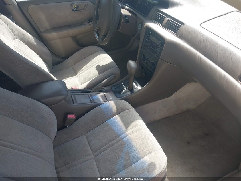 2000 Toyota Camry Le