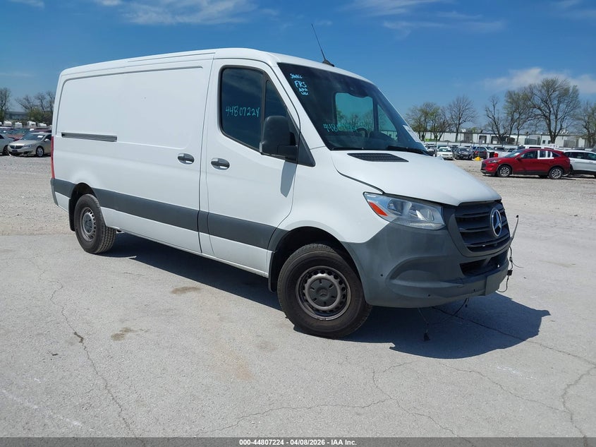 2022 Mercedes-Benz Sprinter 1500 Standard Roof I4