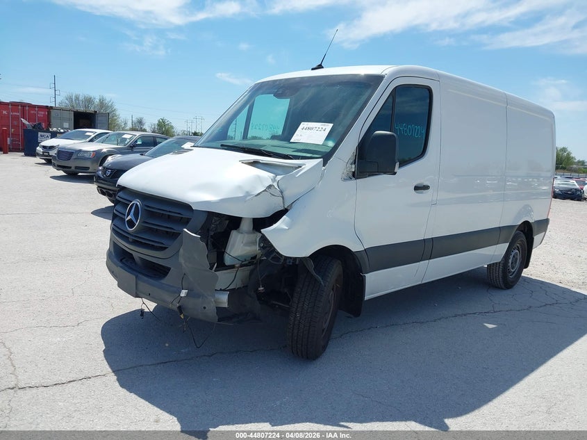 2022 Mercedes-Benz Sprinter 1500 Standard Roof I4