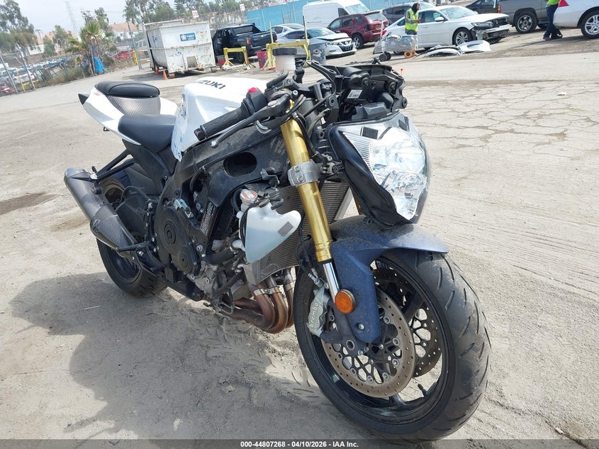 JS1GR7MA4P7100291 SUZUKI GSX-R750 Photo 1