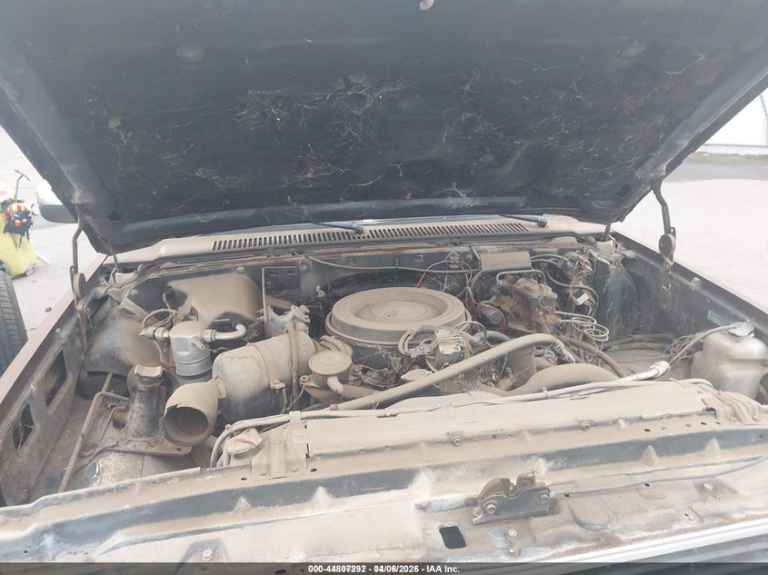 1984 Chevrolet Suburban K10 VIN: 1G8EK16C9EF146600 Lot: 44807292