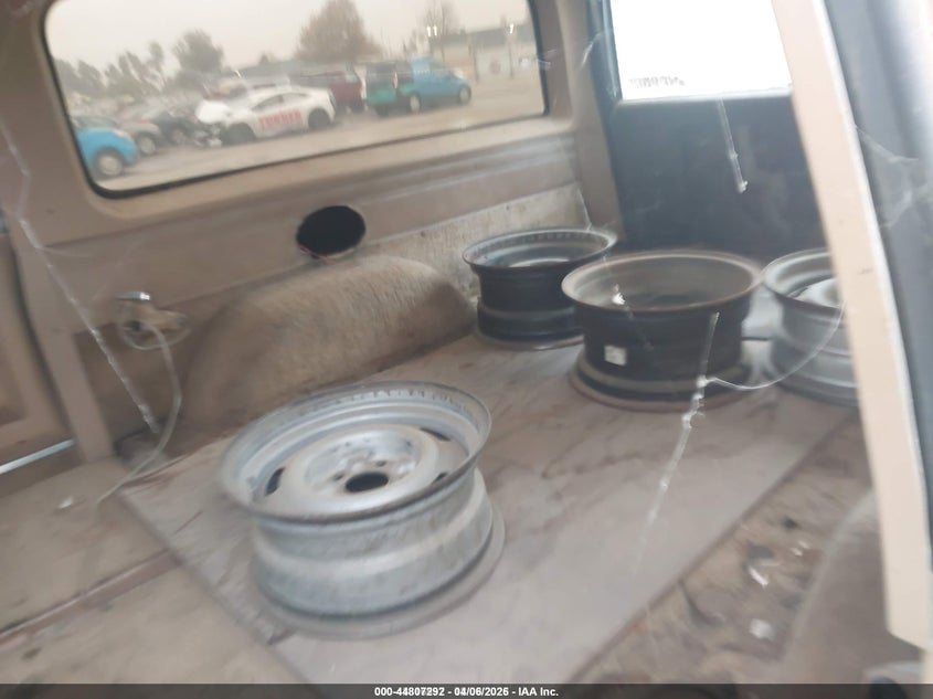 1984 Chevrolet Suburban K10 VIN: 1G8EK16C9EF146600 Lot: 44807292