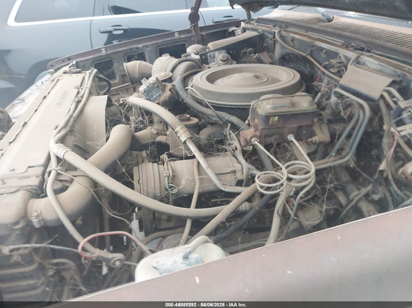 1984 Chevrolet Suburban K10 VIN: 1G8EK16C9EF146600 Lot: 44807292