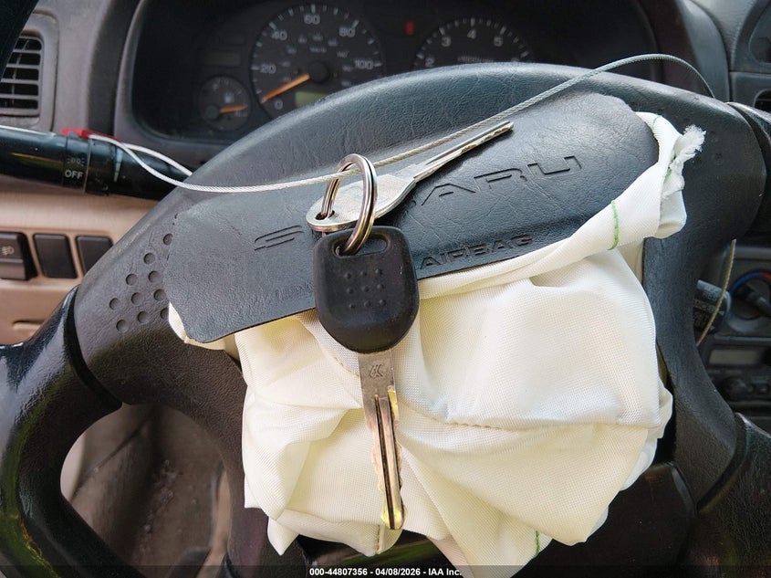 1998 Subaru Forester L VIN: JF1SF6359WH761322 Lot: 44807356