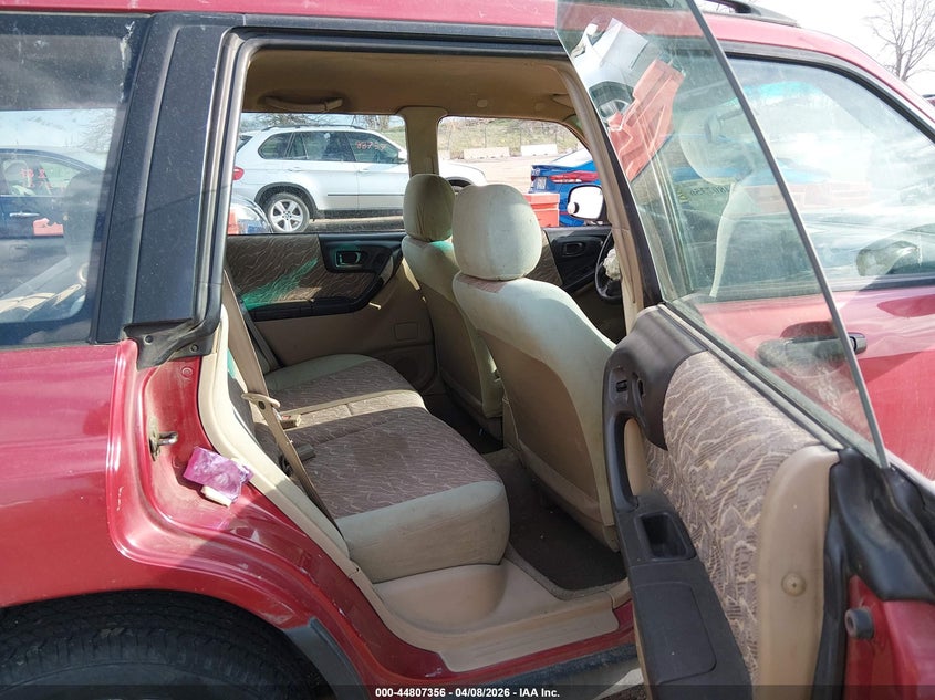 1998 Subaru Forester L VIN: JF1SF6359WH761322 Lot: 44807356