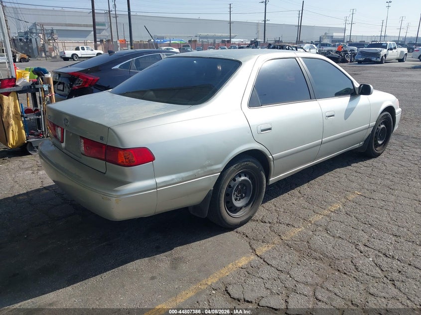 2000 Toyota Camry Le