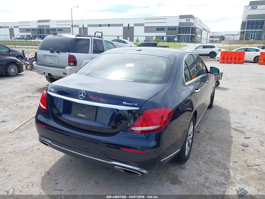 2017 Mercedes-Benz E 300 4Matic