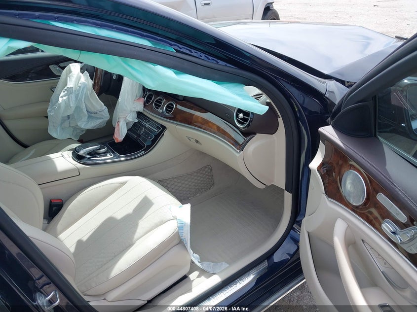 2017 Mercedes-Benz E 300 4Matic