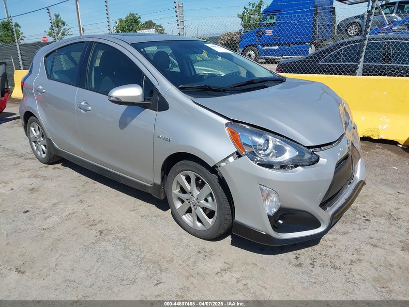 2017 Toyota Prius C Four