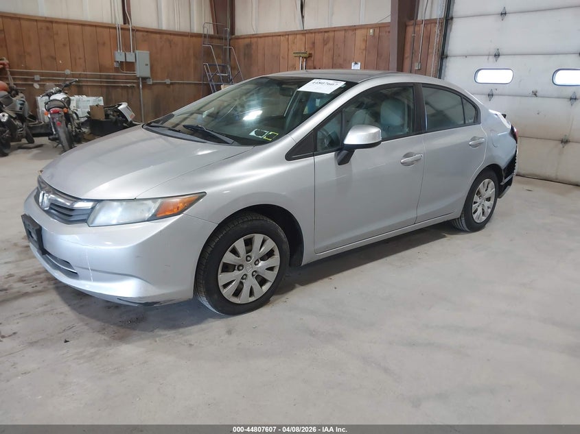 19XFB2F56CE313018 2012 Honda Civic 1.8 Lx grey
