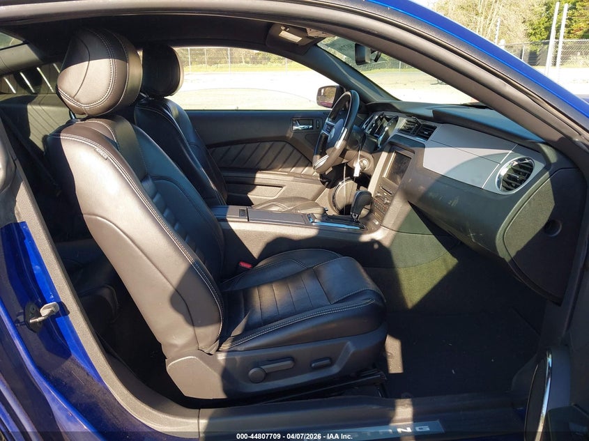 2014 Ford Mustang V6 Premium