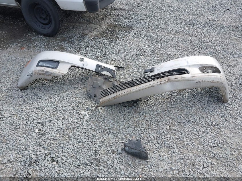 2002 Lexus Es 300 VIN: JTHBF30G125014838 Lot: 44807719