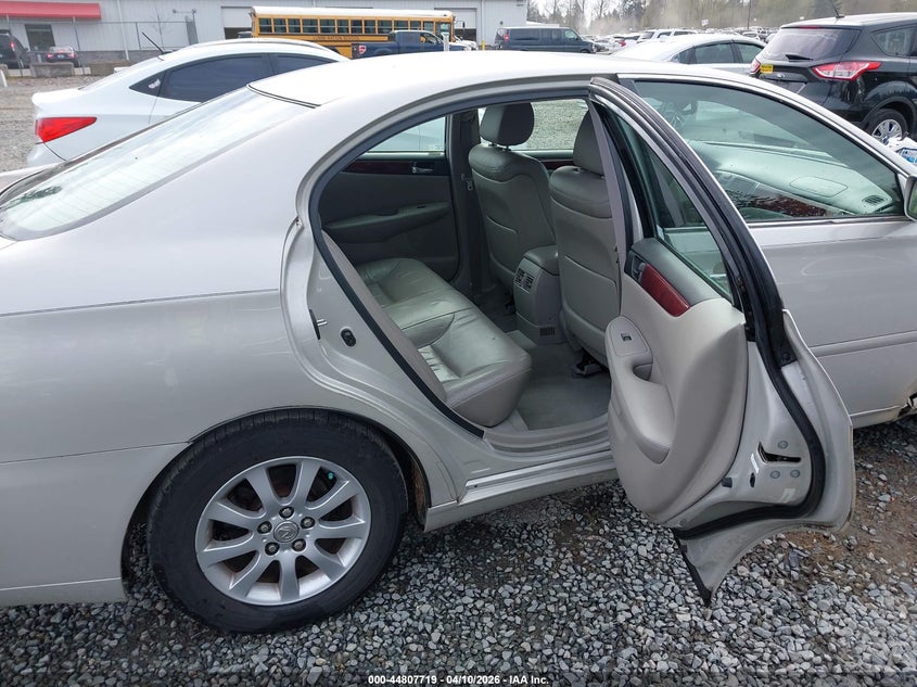 2002 Lexus Es 300 VIN: JTHBF30G125014838 Lot: 44807719