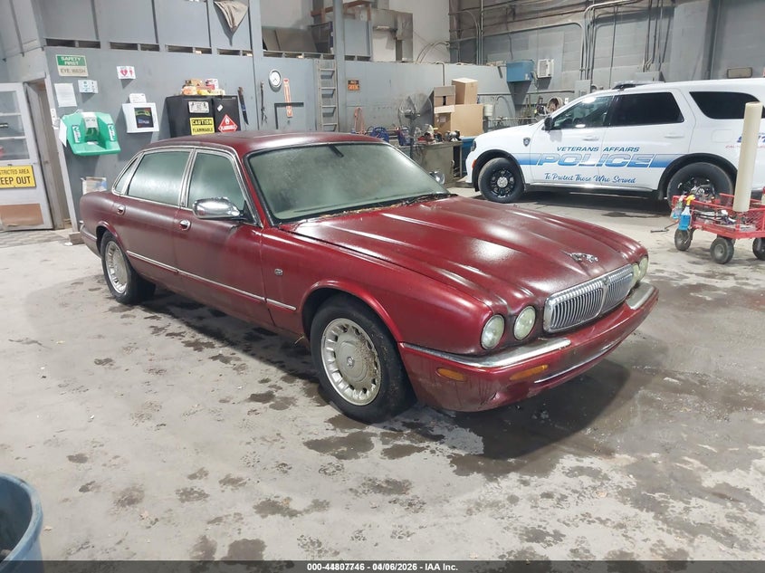 2000 Jaguar Xj8 Vanden Plas