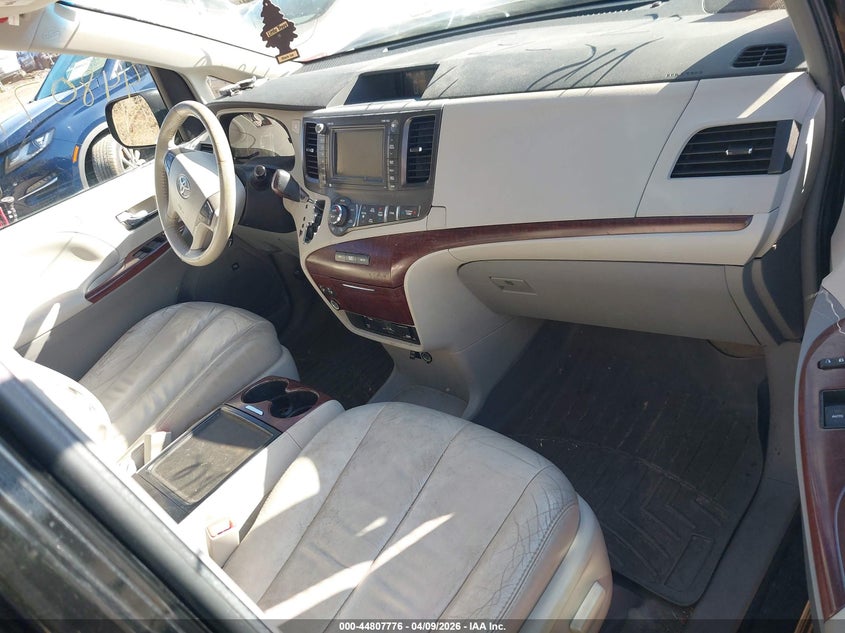 2012 Toyota Sienna Xle 7 Passenger