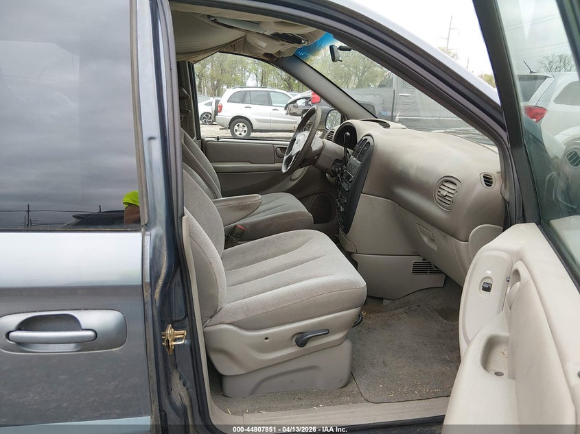 2002 Dodge Grand Caravan Sport